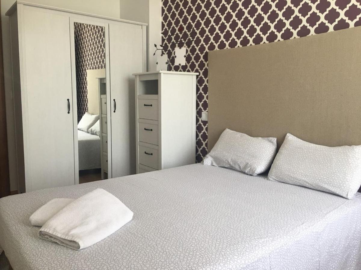 Apartamentos Turisticos Rio Gallego Fontellas  외부 사진