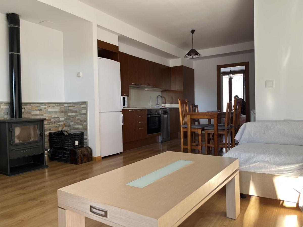 Apartamentos Turisticos Rio Gallego Fontellas  외부 사진