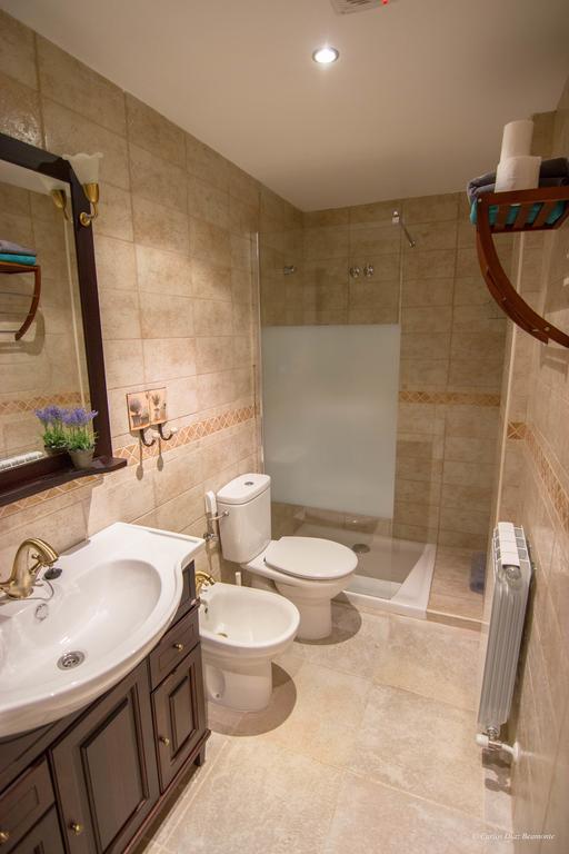 Apartamentos Turisticos Rio Gallego Fontellas  외부 사진