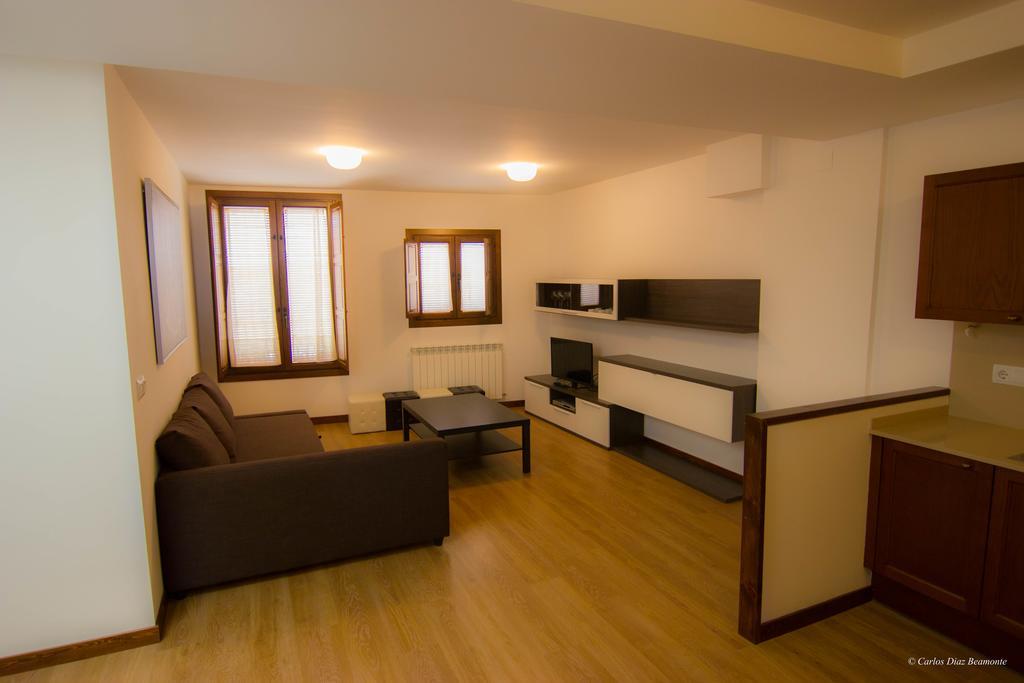 Apartamentos Turisticos Rio Gallego Fontellas  외부 사진